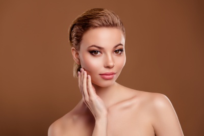 L'institut A Corps Parfait vous explique comment obtenir un effet fard à joues avec le maquillage permanent